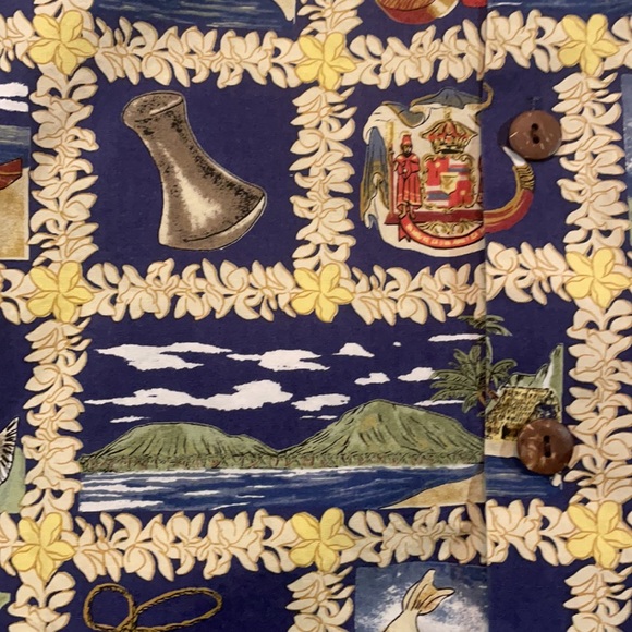 Hilo Hattie Hawaiian Shirt - Size Large - Picture 4 of 4